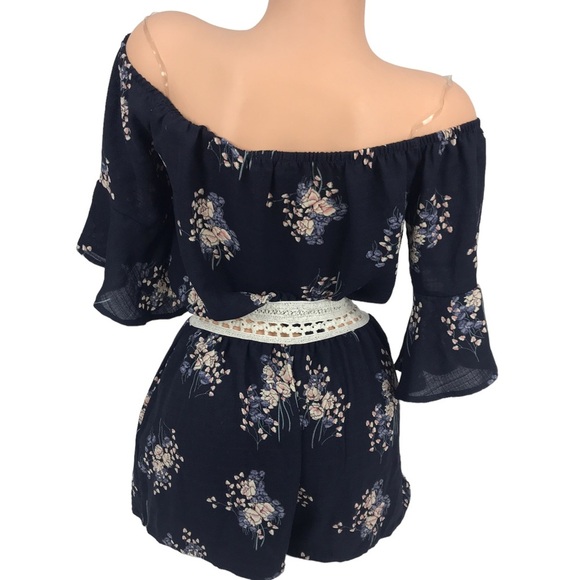 TRAC Navy Blue Floral Print Crochet Lace Cutout Romper One Piece SZ M - Picture 3 of 8
